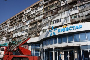 ФОТОФАКТ: В центре Запорожья горела многоэтажка