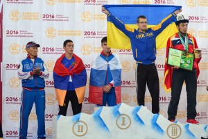 Сине-желтое торнадо прокатилось по Киргизии (ФОТОРЕПОРТАЖ)