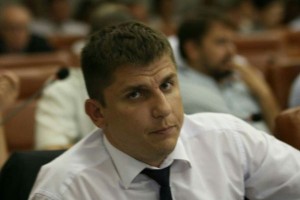 Запорожского депутата-предателя исключили из фракции