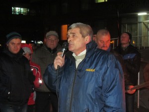 Запорожские евромайдановцы отметили День Достоинства и Свободы отдельно от власти (ФОТО)