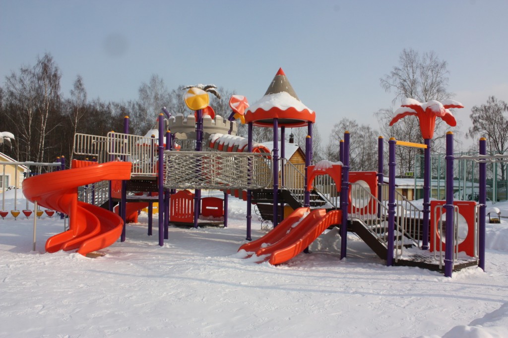 В Запорожье запланировали установку еще 20 детских площадок