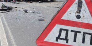 На Запорожской трассе перевернулся автобус с пассажирами