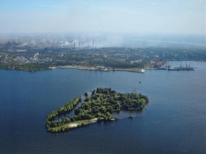 Озеро Ленина в Запорожье: кто понесет ответственность за нарушение закона о декоммунизации