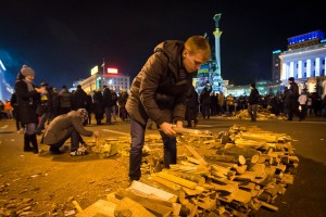 Запорожским семьям погибших и пострадавшим на Евромайдане увеличили выплаты в два раза
