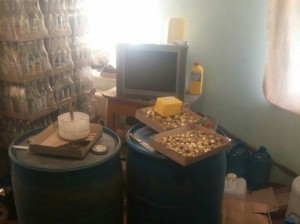 В Запорожской области делали фальсифицированную водку из российского спирта