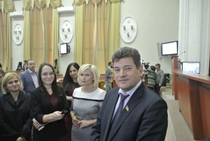 Мэр Запорожья не поддерживает блокаду торговли с Донбассом
