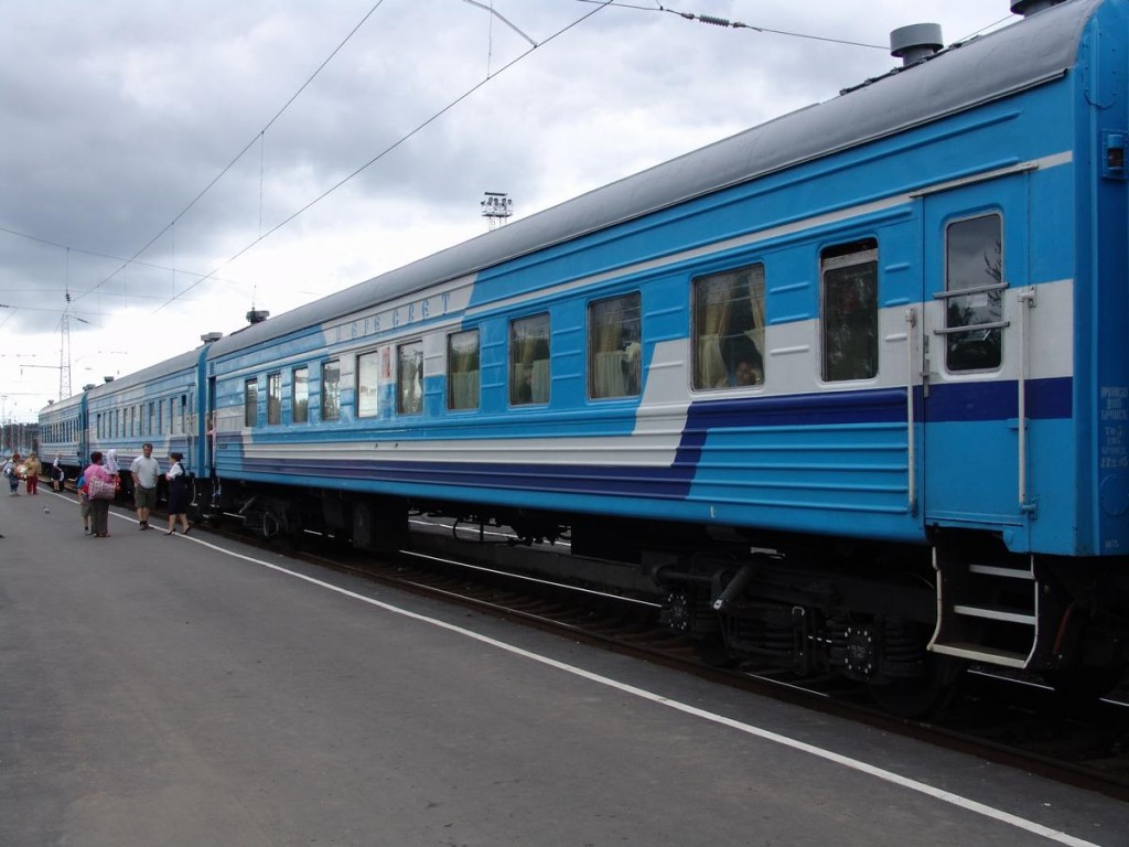 Весной в Запорожье будет ходить больше поездов