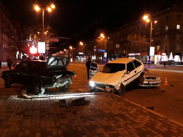 17857290_1939649106259068_1733097573_n