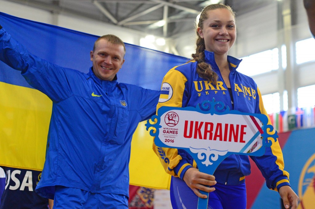 Сборная Украины по мас-рестлингу выехала на Кубок мира в Казахстан
