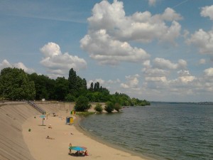Реконструкция Правобережного пляжа в Запорожье: долго и дорого