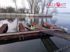 Период нереста в Запорожье: вместо рыбинспекторов сети вынимают общественники (ВИДЕО)