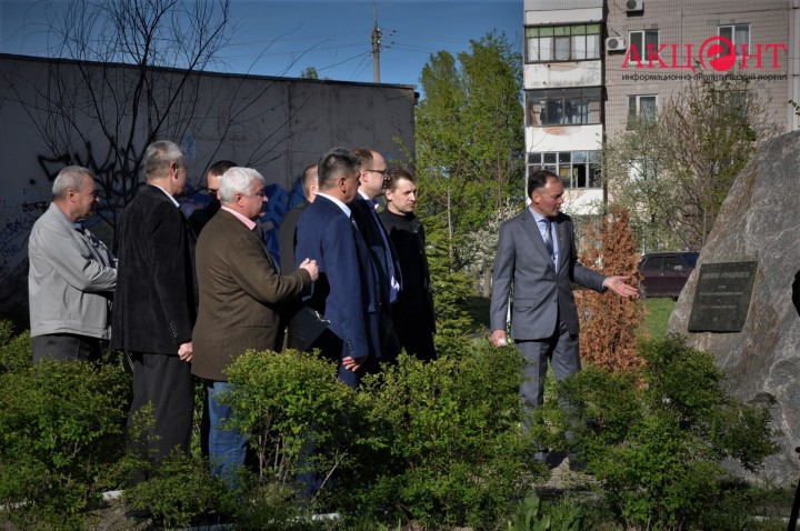 590241110d57f_DSC_0773