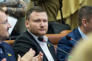 Еще одни запорожский депутат-“запорожсталевец” обнародовал свои миллионые сбережения