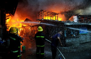 “Горящие” выходные: в Запорожской области тушили 30 пожаров