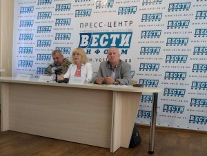 Одиозный общественник напомнил запорожцам о диверсиях “Енакиевской ОПГ” (ВИДЕО)
