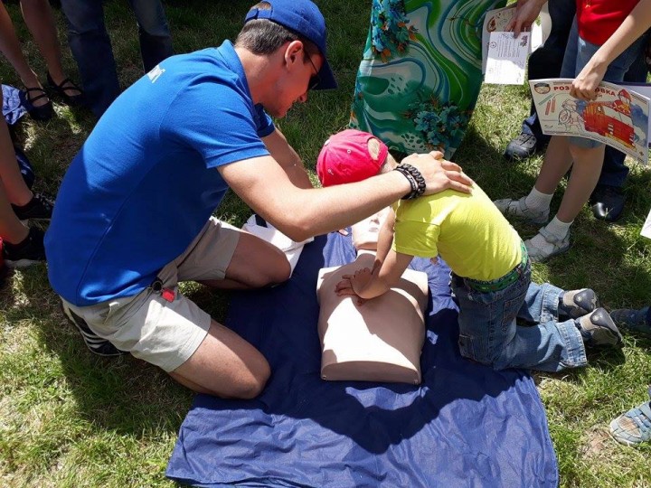 18762409_1977196269171018_1911866173_n