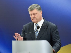 Порошенко допустил возможность вернуть доступ к Яндексу и российским соцсетям (ВИДЕО)