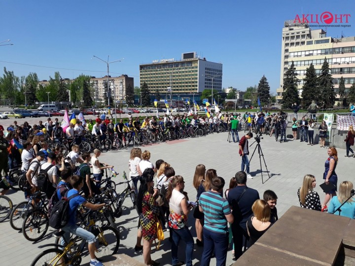 590aedd41e8f5_0p1HSCP-lZk