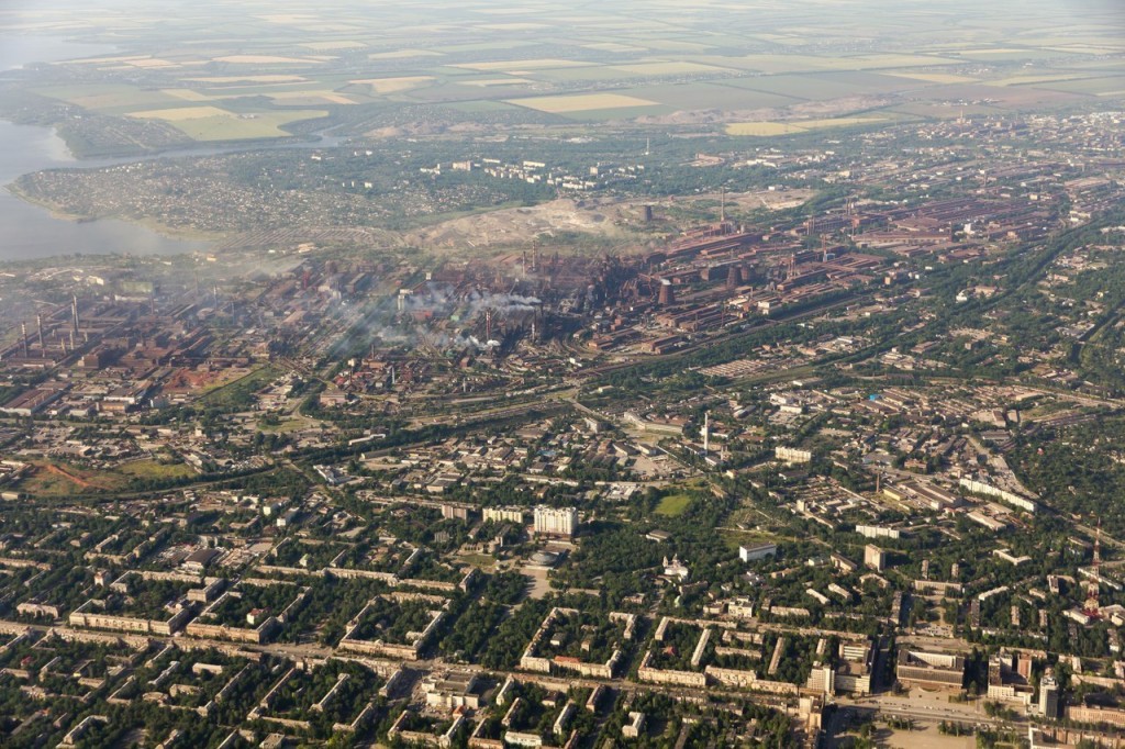 Вредные выбросы в Запорожье зафиксировали в Днепровском и Вознесеновском районах — данные СЭС