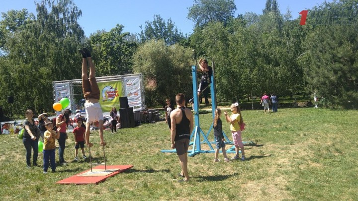 5933ad51b3f50_unnamed-3