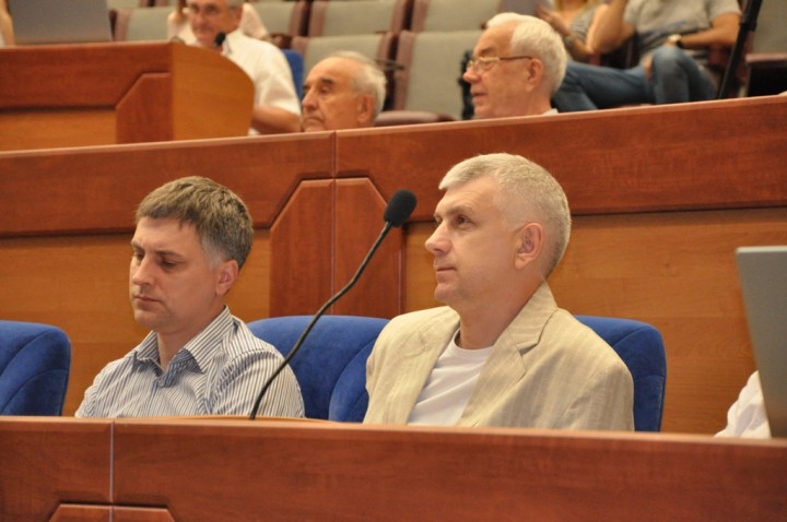 ????????????????????????????????????