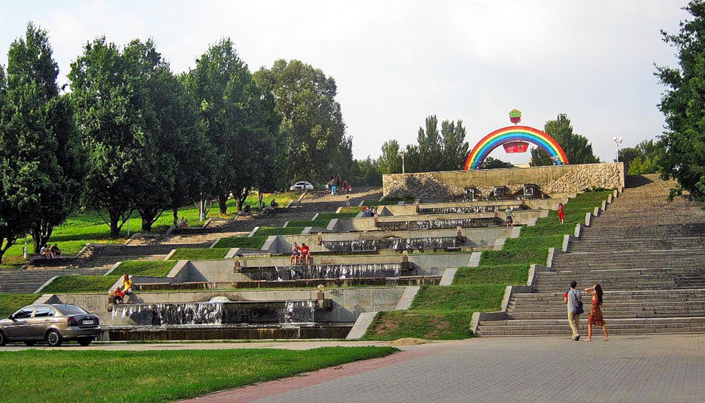 0_5a6cd_a3b7498e_XXL