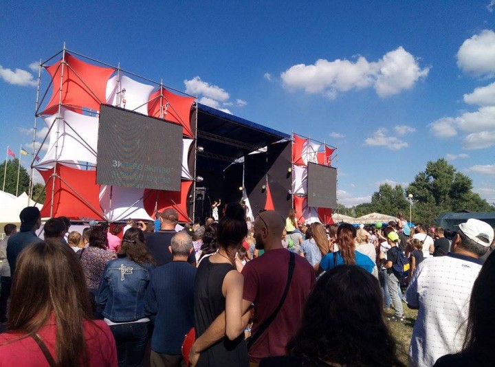 20121040_1475066745896563_2025060070_n