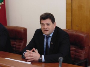 Обратили внимание: в Запорожье мэр планирует выделить деньги семьям АТО на жилье