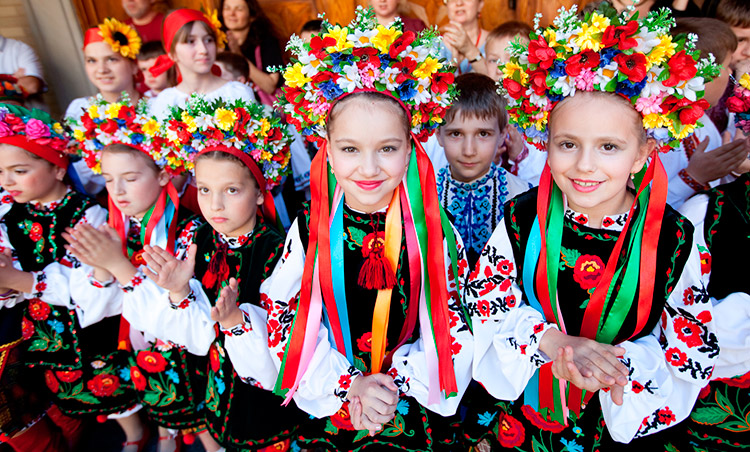 В Запорожье пройдет международный фестиваль украинской поэзии и песни (ПРОГРАММА)
