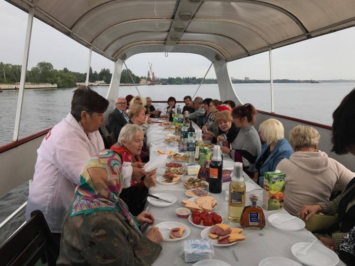 21299011_1274770599299996_1295353990_o