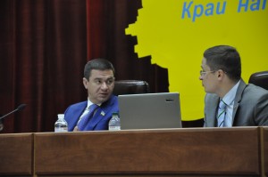 В Запорожском облсовете переформатируется большинство: “Оппоблок” потерял двух депутатов