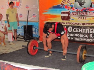 На запорожском курорте прошли соревнования по пауэрлифтингу (ФОТО)