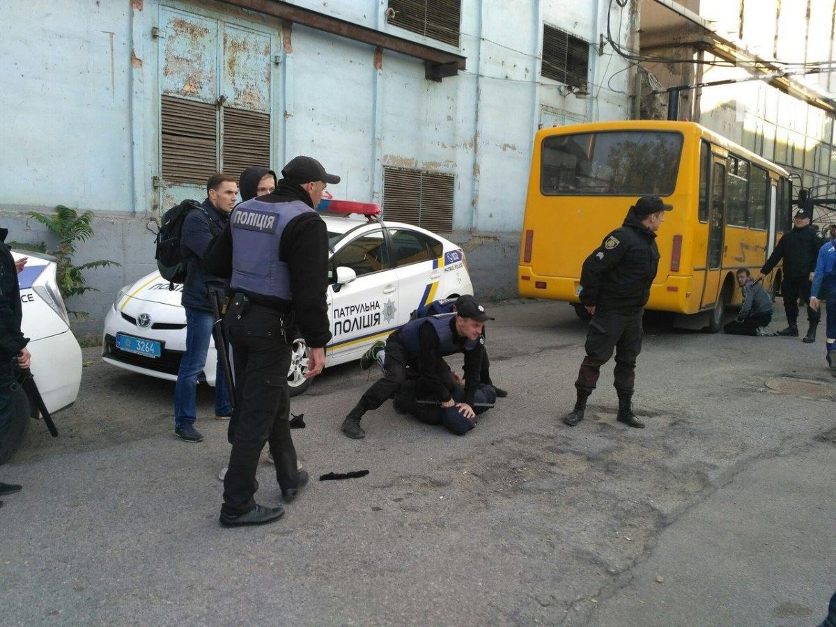 tigwdv9j8we-1200x900