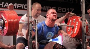 Запорожский студент установил мировые рекорды на Чемпионате по пауэрлифтингу (ФОТО, ВИДЕО)