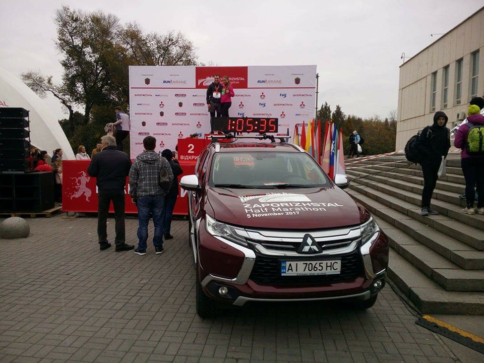 23361225_1576326609103909_656211593_n