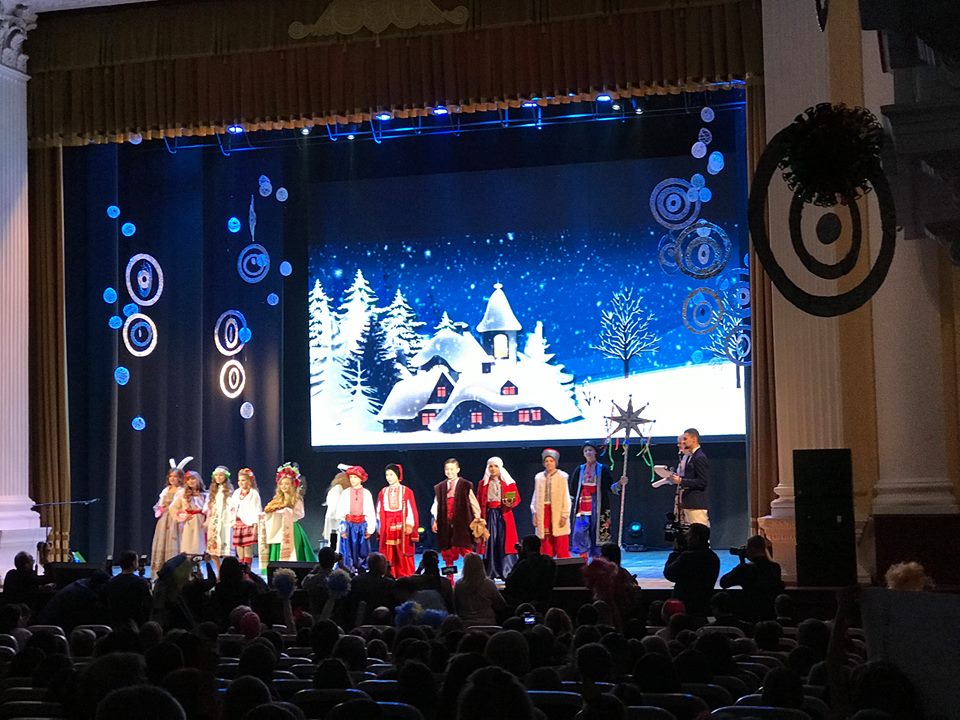 25188184_388278994957687_1205956481_n