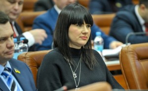 Последствия обысков: глава фракции “Самопомощь” в запорожском горсовете слегла в больницу