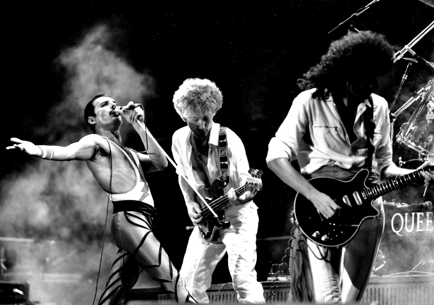 queen_live_the_works_tour