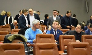 Сорванная сессия: мэр Запорожья встретится с главами оппозиционных фракций