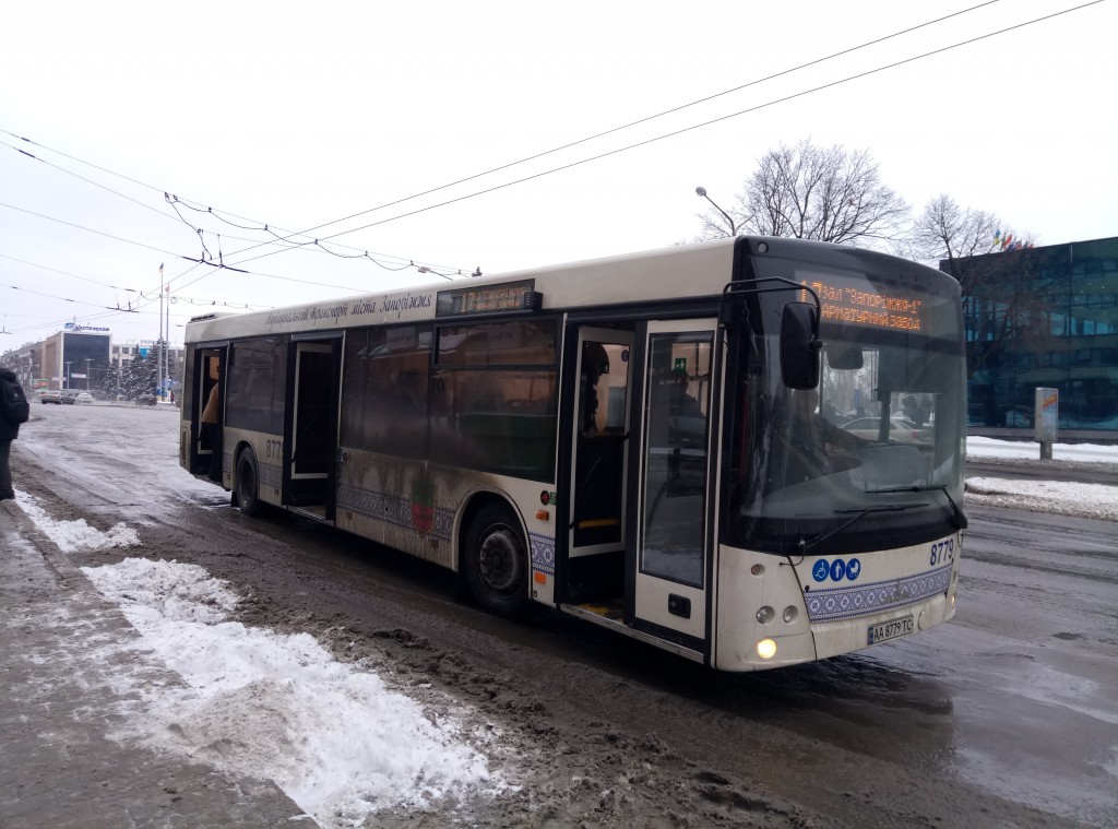 Запорожцы требуют изменить движение нового автобусного маршрута (СХЕМА)