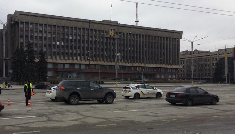 27848660_579319055734679_1828597746_n