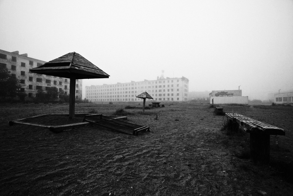 В Запорожье на детской площадке был найден мертвый мужчина (ФОТО)