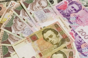 Покупка украденных люков и квартир взамен аварийным: изменения в программе ЖКХ Запорожья
