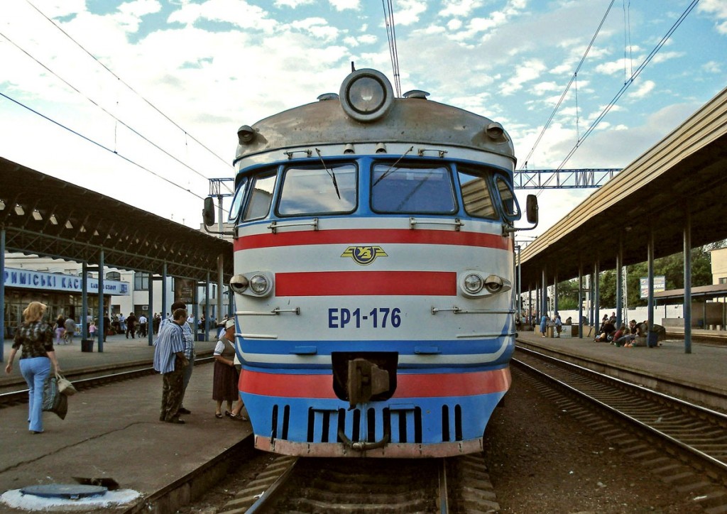 Под Запорожьем пожилого мужчину сбил насмерть поезд «Запорожье-Мелитополь»