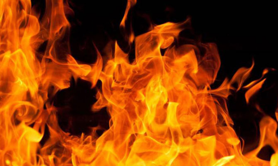 В Запорожье горел подвал девятиэтажки: погибло двое мужчин