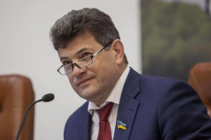 Закрывал глаза на работу подрядчиков: Запорожского мэра хотят привлечь к ответственности