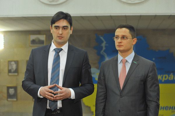 04d743fad8e67651c27c67dcbd37bbfe_L