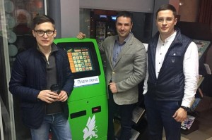 Заместитель главы Запорожского облсовета и его брат освободились от электронных оков (ФОТО)
