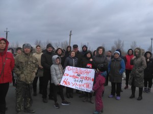 “Ходить пешком полезно, но со школы по полю 7 км – неуместно”: как ходят маршрутки под Запорожьем
