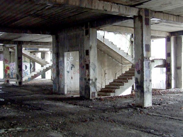 3c3356cb6479d1284357a6c9ae8ca863_L